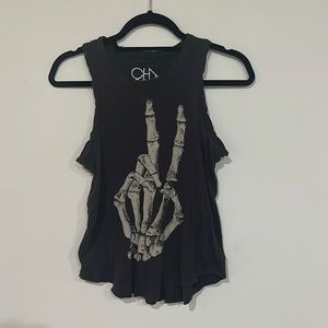 Chaser washed black distressed tank w/ peace sign sz XS